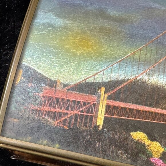 Vintage Via Vermont Gold-Toned Musical Jewelry Box Golden Gate Bridge - Picture 3 of 8